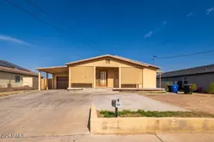 621 S 4th St, Avondale, AZ 85323 - Photo 1