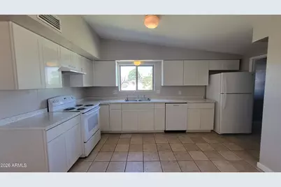 464 E Nelson Drive, Sierra Vista, AZ 85635 - Photo 1