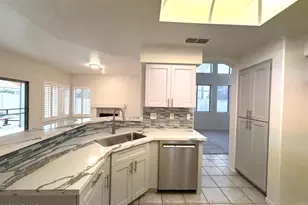 3506 E Rockwood Dr, Phoenix, AZ 85050 - Photo 7