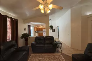 11213 W Hobbit Dr, Arizona City, AZ 85123 - Photo 3