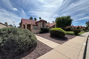 1823 E Secretariat Dr, Tempe, AZ 85284 - Photo 1