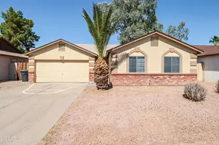 465 W Ivyglen St, Mesa, AZ 85201 - Photo 1