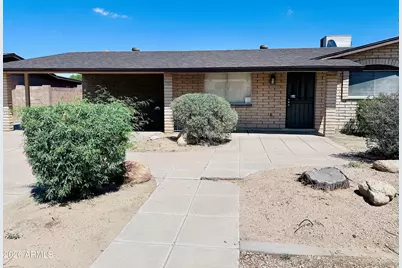 1042 W Devonshire Street, Mesa, AZ 85201 - Photo 1