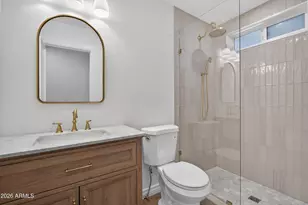 8631 E Sage Dr, Scottsdale, AZ 85250 - Photo 7