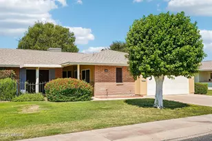 10515 W Roundelay Cir, Sun City, AZ 85351 - Photo 1
