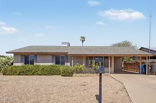 3724 E Acoma Dr, Phoenix, AZ 85032 - Photo 1