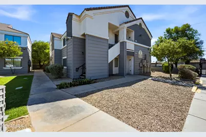3065 N 67th Avenue #Apt 133, Phoenix, AZ 85033 - Photo 1