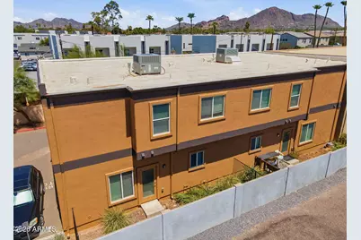 3120 N 37th Street #6, Phoenix, AZ 85018 - Photo 1