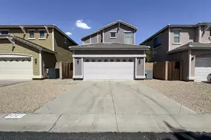 3721 E Kerry Ln, Phoenix, AZ 85050 - Photo 1