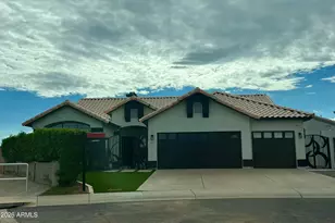 18608 N 35th Pl, Phoenix, AZ 85050 - Photo 1