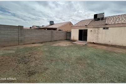 8416 W Monterey Way, Phoenix, AZ 85037 - Photo 37