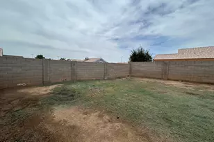 8416 W Monterey Way, Phoenix, AZ 85037 - Photo 39