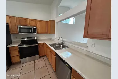 8416 W Monterey Way, Phoenix, AZ 85037 - Photo 7