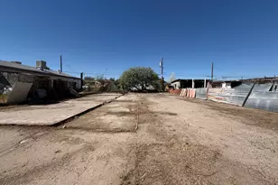 8218 S Calle Moctezuma --, Guadalupe, AZ 85283 - Photo 1