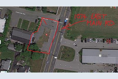 1074 East Main Road, Portsmouth, RI 02871 - Photo 9