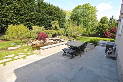 203 Coggeshall Avenue, Newport, RI 02840 - Photo 47