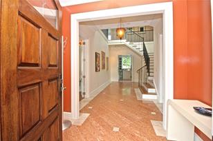 203 Coggeshall Ave, Newport, RI 02840 - Photo 5