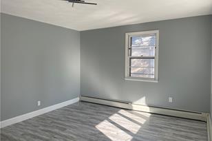 102 Ophelia St, Providence, RI 02909 - Photo 19