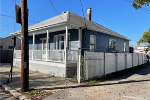 102 Ophelia St, Providence, RI 02909 - Photo 3