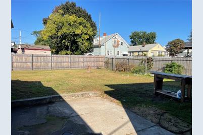 102 Ophelia Street, Providence, RI 02909 - Photo 5