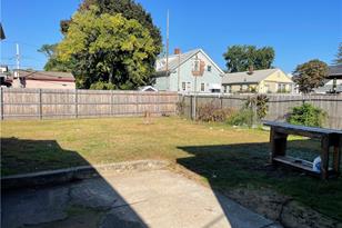 102 Ophelia St, Providence, RI 02909 - Photo 5