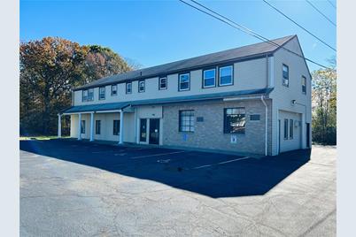 286 Maple Avenue, Barrington, RI 02806 - Photo 1