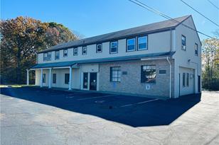 286 Maple Ave, Barrington, RI 02806 - Photo 1