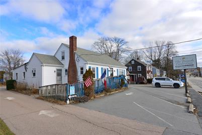 72 East Main Road, Middletown, RI 02842 - Photo 13