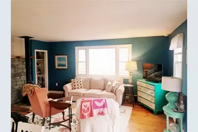 8 Katzman Place, Newport, RI 02840 - Photo 7
