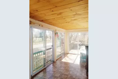 8 Katzman Place, Newport, RI 02840 - Photo 13