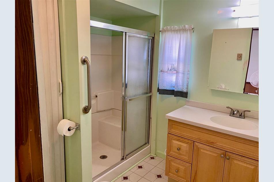 84 Bayview Park Ave, Middletown, RI 02842 MLS 1355232 Coldwell Banker