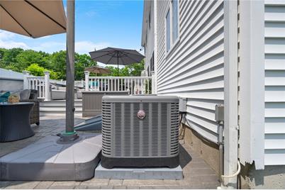 375 Congress Street, Woonsocket, RI 02895 - Photo 37