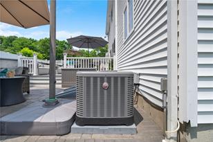 375 Congress St, Woonsocket, RI 02895 - Photo 37