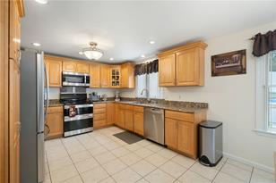 375 Congress St, Woonsocket, RI 02895 - Photo 17