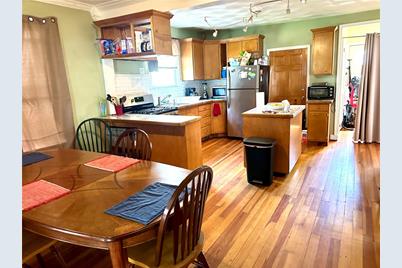 122 Grand Street, Woonsocket, RI 02895 - Photo 9