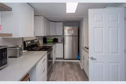 130 Spring Street, Newport, RI 02840 - Photo 25