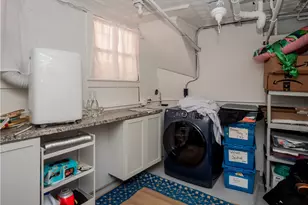 130 Spring St, Newport, RI 02840 - Photo 19