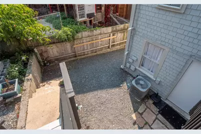 130 Spring Street, Newport, RI 02840 - Photo 13
