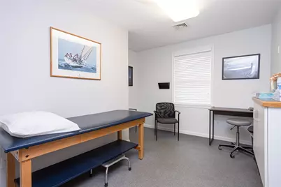 345 Valley Road, Middletown, RI 02842 - Photo 9