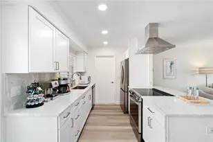 2581 Poinciana St, Other, FL 34105 - Photo 15