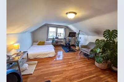 41 Cottage Street, Cranston, RI 02910 - Photo 17