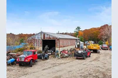 152 Lincoln Street, Millville, MA 01529 - Photo 5