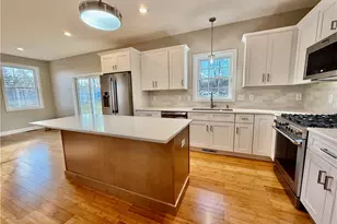 6 Pico Cir, Johnston, RI 02919 - Photo 7