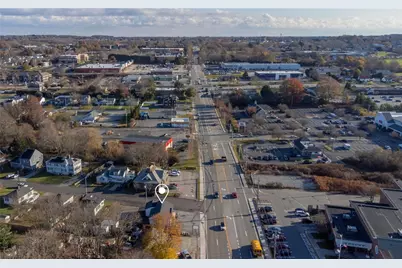 124 East Main Road, Middletown, RI 02842 - Photo 23