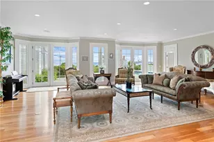 41 Castle Hill Ave, Newport, RI 02840 - Photo 19