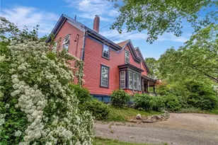 219 Nanaquaket Rd, Tiverton, RI 02878 - Photo 7