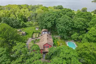219 Nanaquaket Rd, Tiverton, RI 02878 - Photo 35