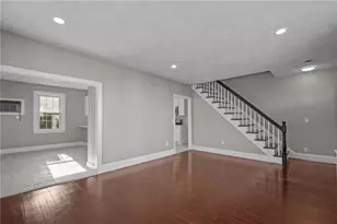 55 Walnut St, Johnston, RI 02919 - Photo 7