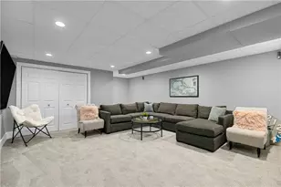 250 Allston Ave, Middletown, RI 02842 - Photo 31