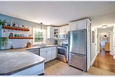 4 Hillcrest Avenue, Smithfield, RI 02828 - Photo 13